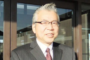 校長　白木 哲夫